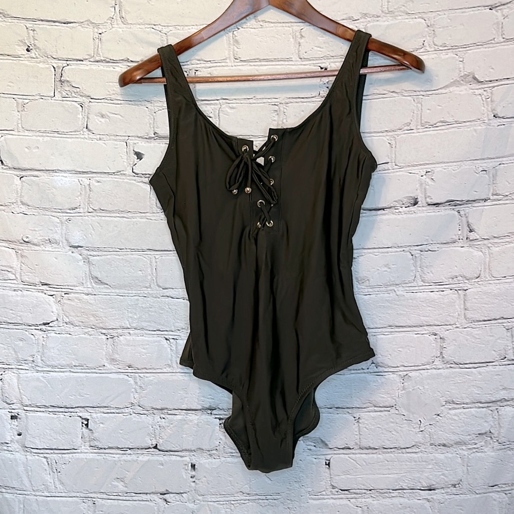 Mossimo Green & Black One-Piece Swimsuit Size Small Excellent Condition
